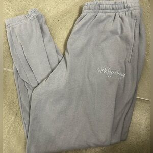 Playboy by PACSUN sweatpants
Color: Dusty blue
Size: M